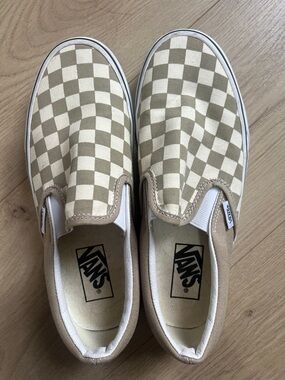 Vans Classic Slip-On Checkerboard Sneakers - Beige/White